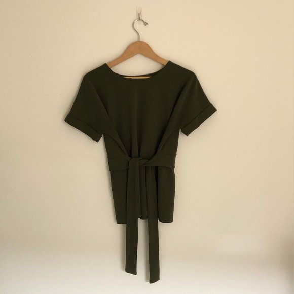 Worthington | Olive Short Sleeve Top - Picture 2 of 6